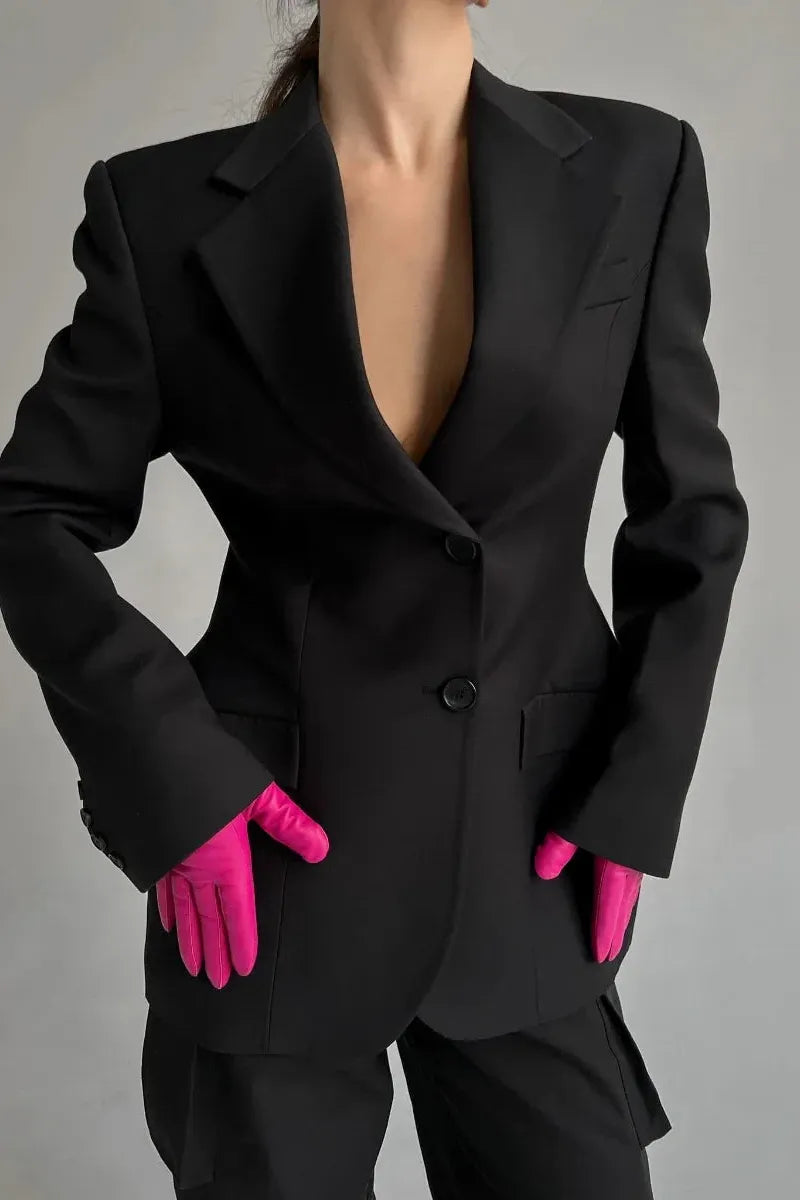 Structured professional jacket for women, a versatile tailored blazer for office wear and smart occasions.