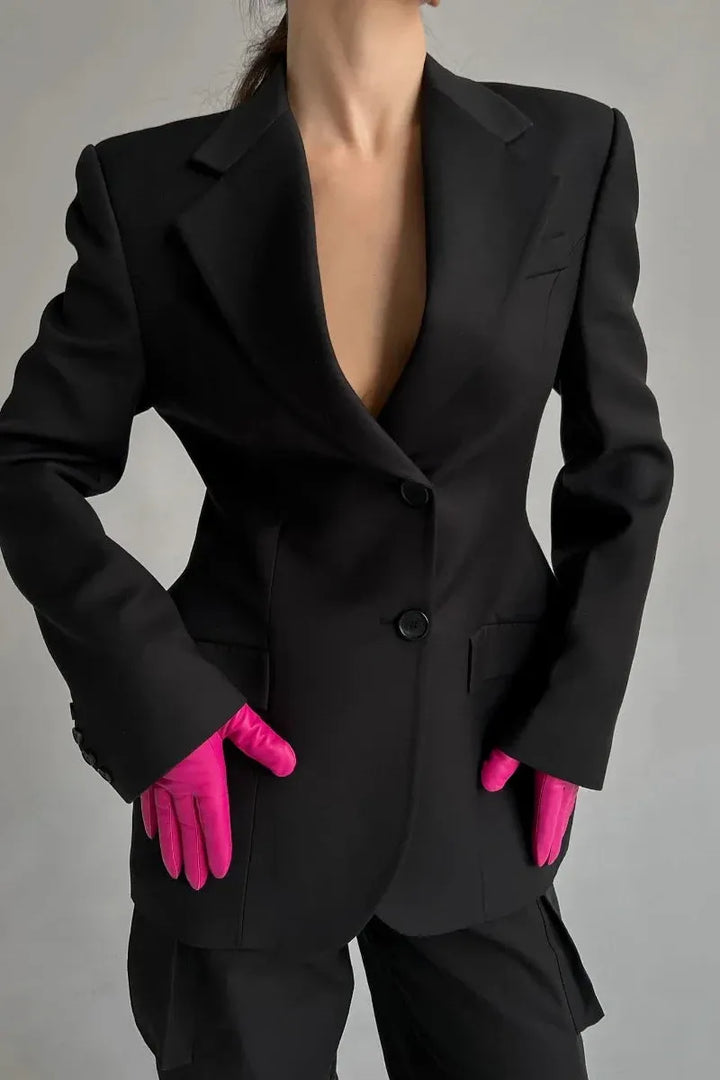 Structured professional jacket for women, a versatile tailored blazer for office wear and smart occasions.