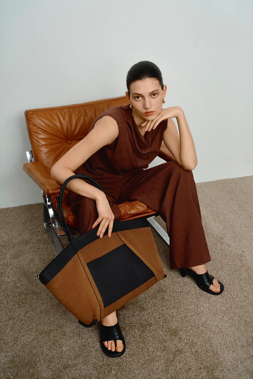 Everyday carry black women's tote, a spacious handbag for daily essentials & travel.