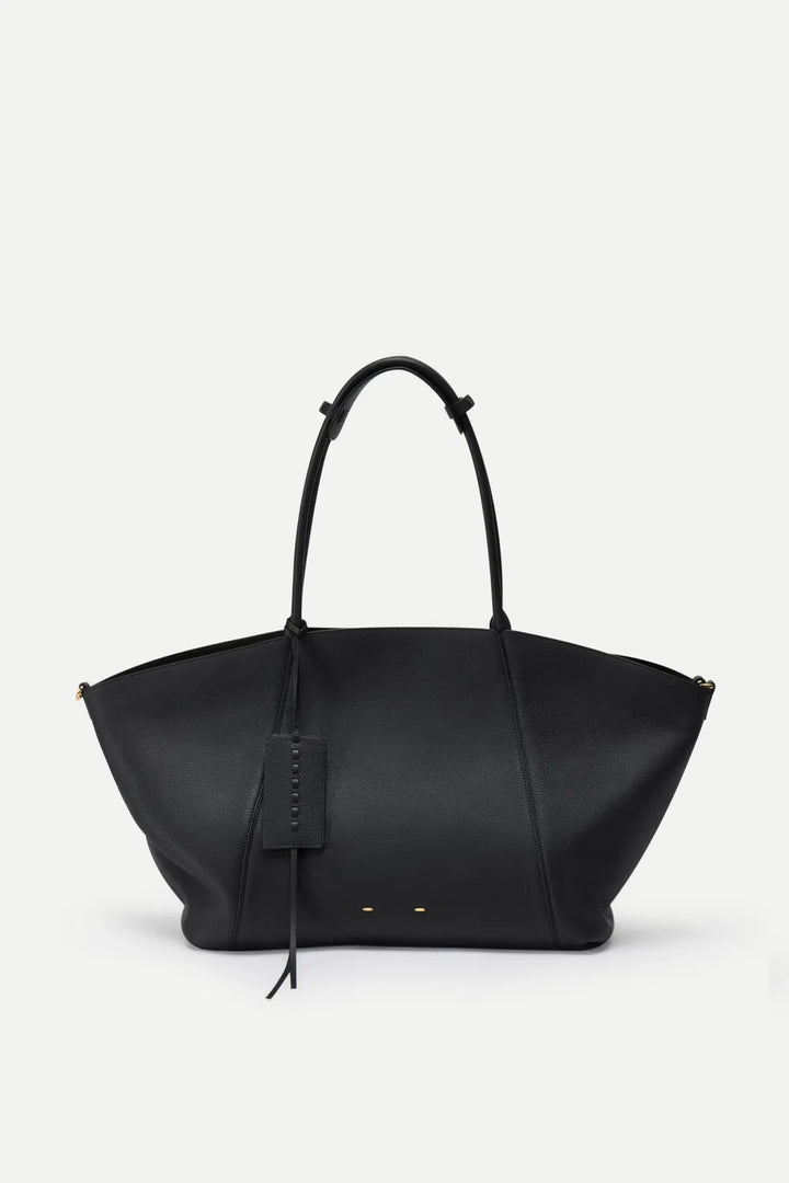 Large capacity brown women's tote, perfect as a travel bag or everyday shoulder bag.