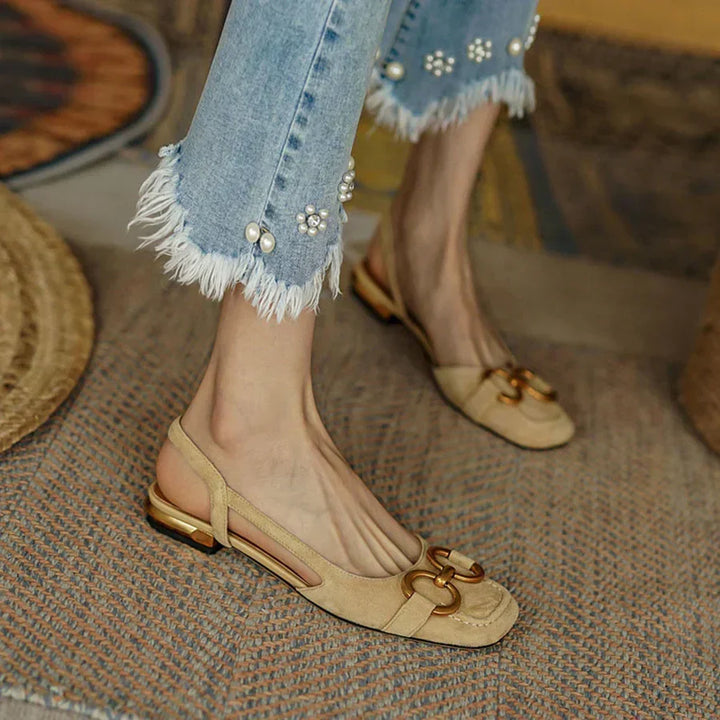 Stylish women's comfortable sandals with robust orthopedic arch support and easy-to-adjust buckles.