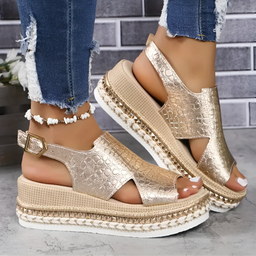 Women's polished espadrille platform sandals with ankle strap, ideal for elegant summer fashion.