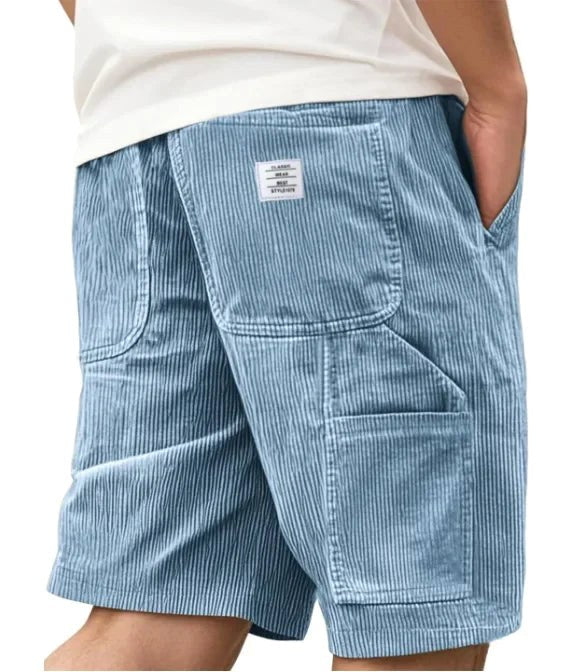Soft & comfortable men's relaxed cargo shorts, straight cut, great for warm days.