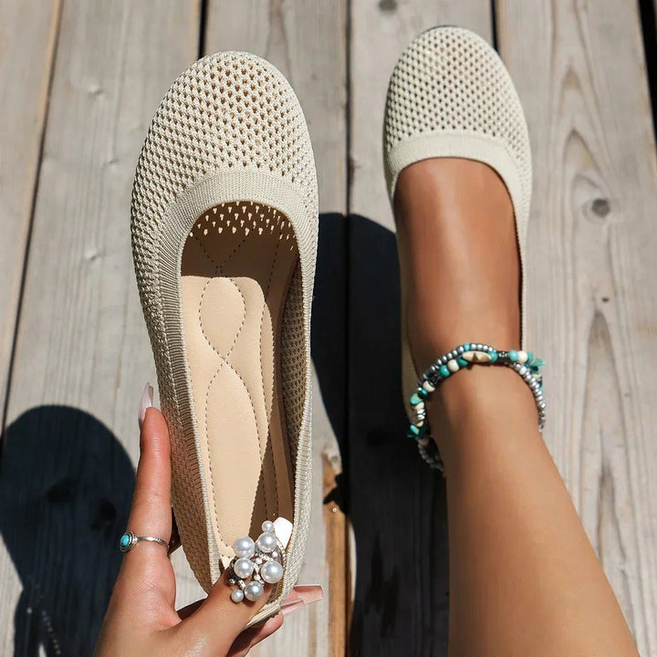 Comfortable ladies' orthopaedic walking shoes with advanced cushioning & arch support for daily wear.