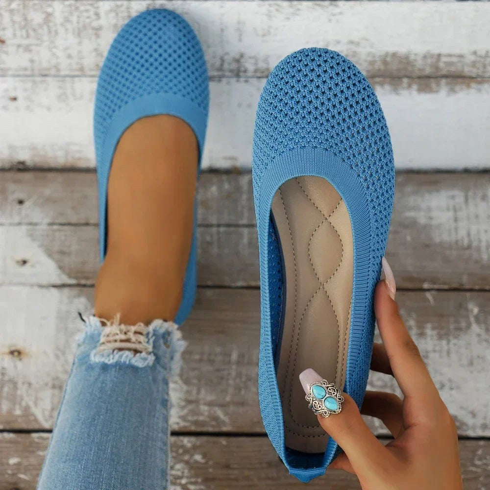 Top view: Everyday women's orthopaedic walking shoes, providing superior foot support & pain relief.