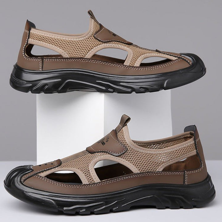 Adjustable men's closed-toe orthopedic shoes with superior foot support & breathability.