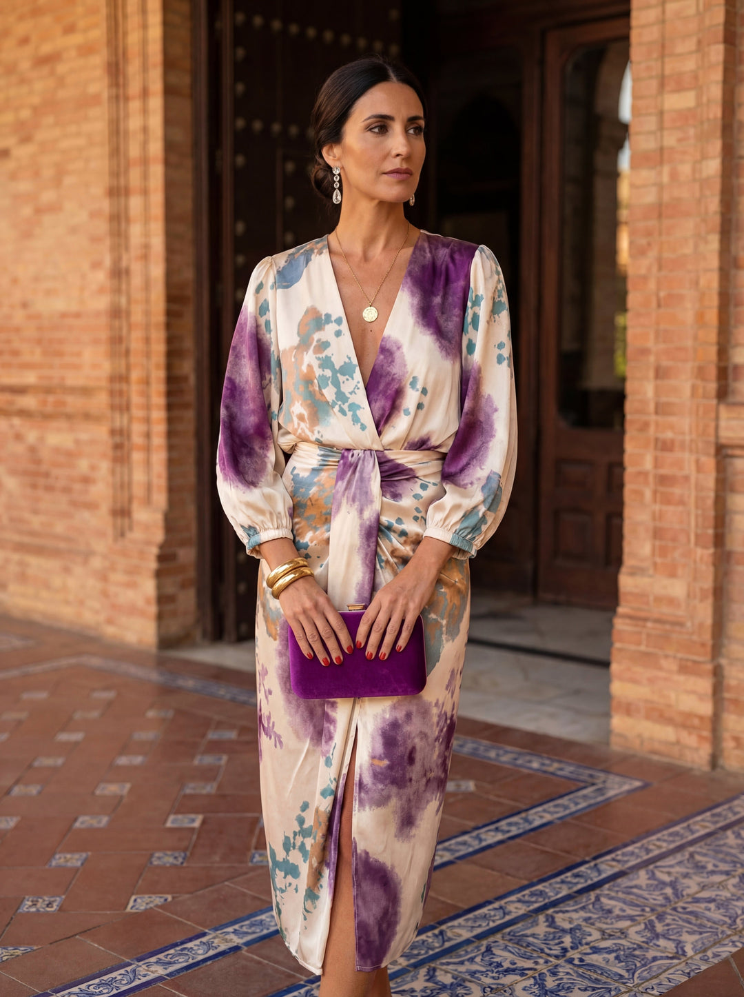 Elegant women's V-neck wrap midi dress with belt, perfect for summer occasions. Flowing fabric & stylish fit.