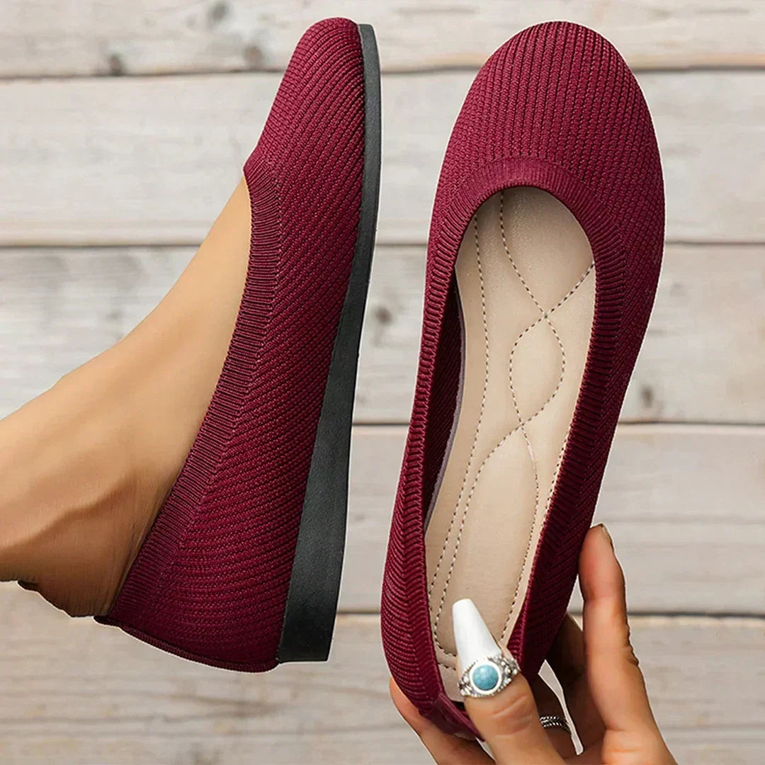 Everyday wear women's anti-slip shoes, breathable orthopedic support perfect for walking.