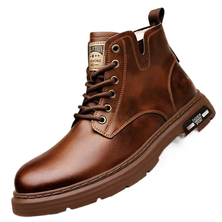 Versatile men's leather ankle boots, rugged design with lace-up closure, ideal for daily wear & outdoor comfort.