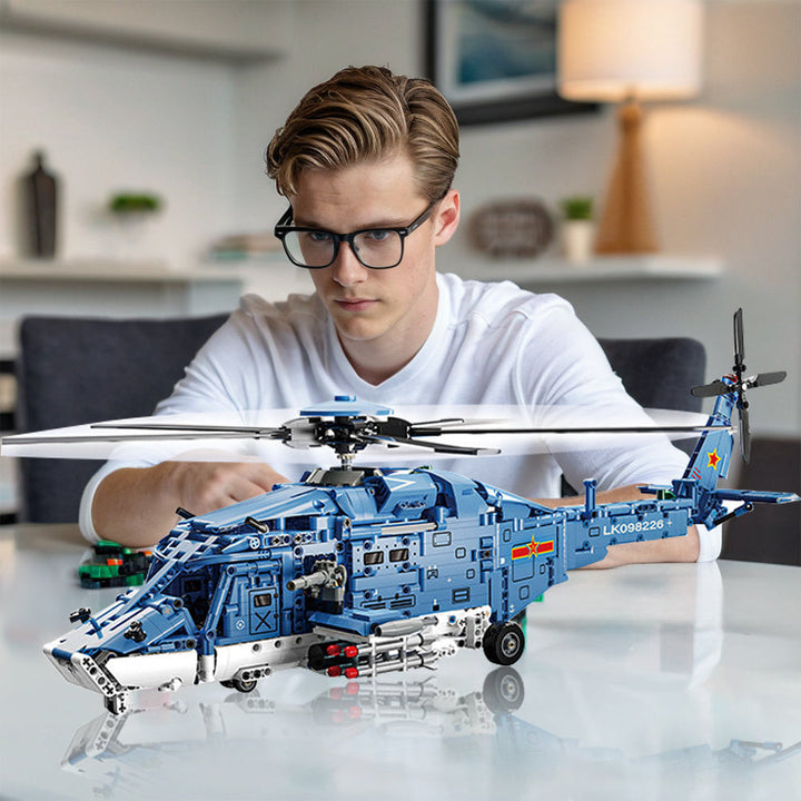 Detailed 1711-piece technical helicopter building set for adults, showcasing realistic rotors and sophisticated design.