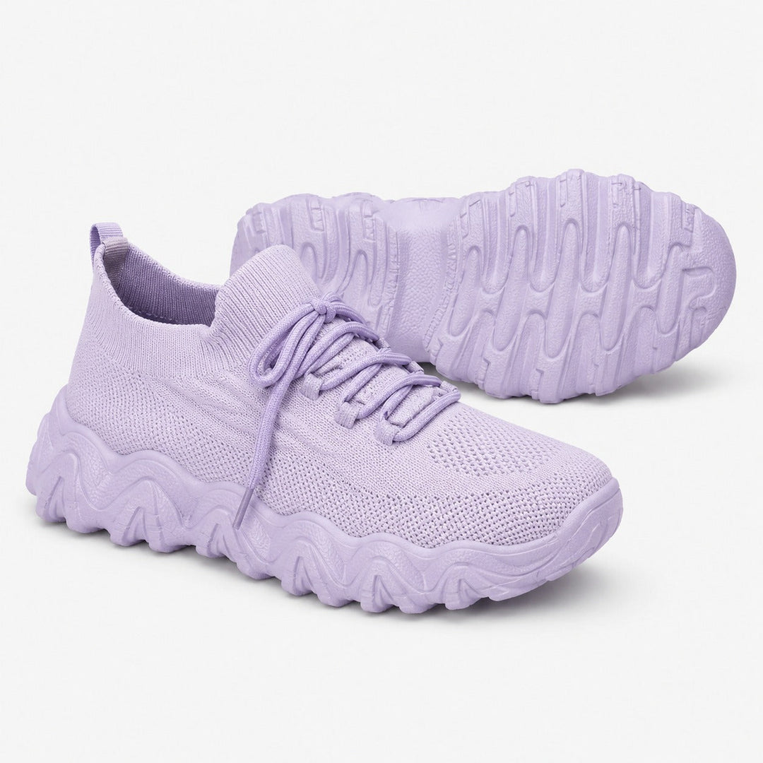 Cushioned women's orthopedic walking shoes, wide toe for enhanced foot comfort.