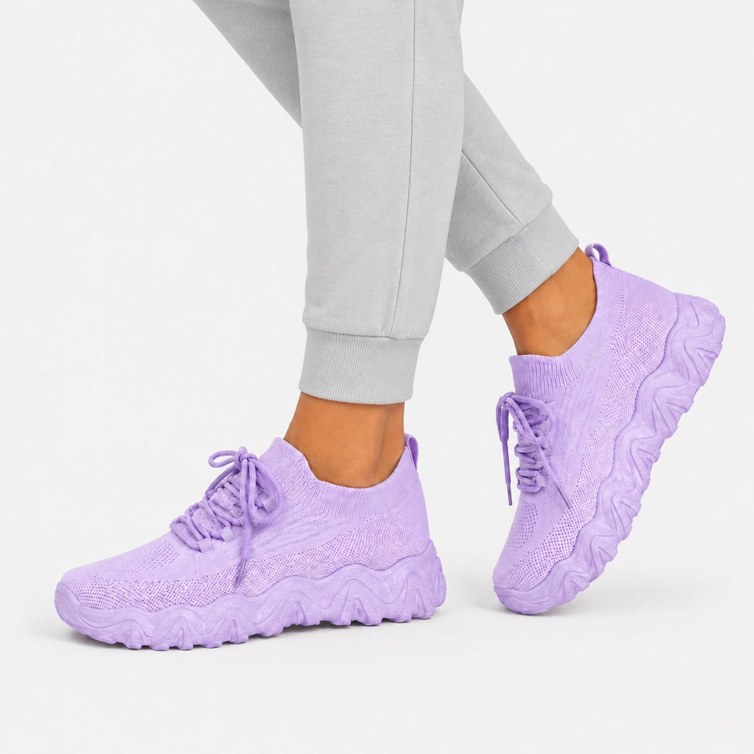 Lifestyle women's shoes: wide toe, orthopedic for comfort, walking, & foot health.