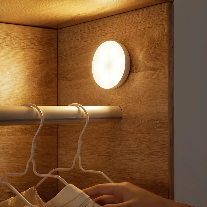 Automatic motion sensor night light, wireless & magnetic mount. Perfect for cabinets, closets & hallways.