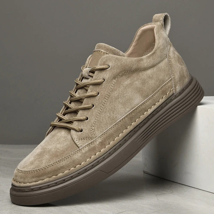 Men's premium fashion sneakers for everyday style, comfort, and modern design.
