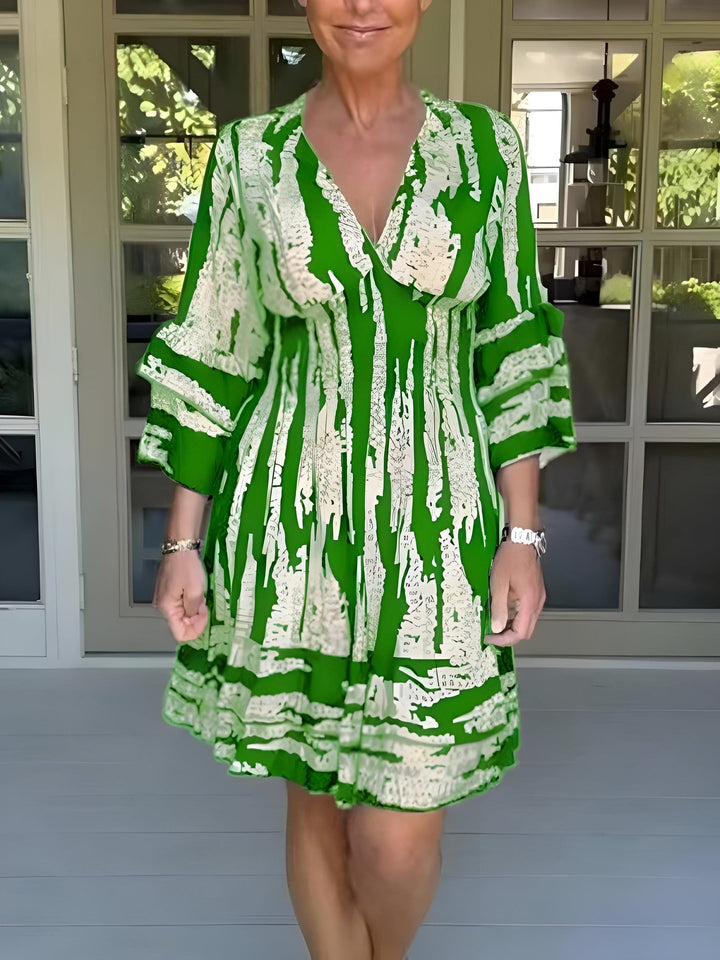 Black flowing elegant maxi dress for women, ideal as a comfortable summer casual or resort wear.