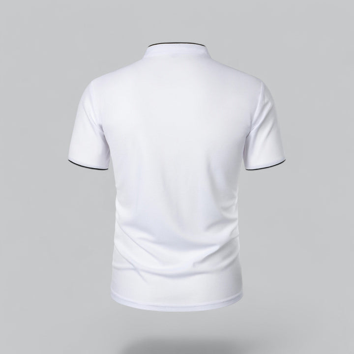 Modern men's short sleeve mandarin collar shirt, 3-button, ideal for a refined smart casual outfit.