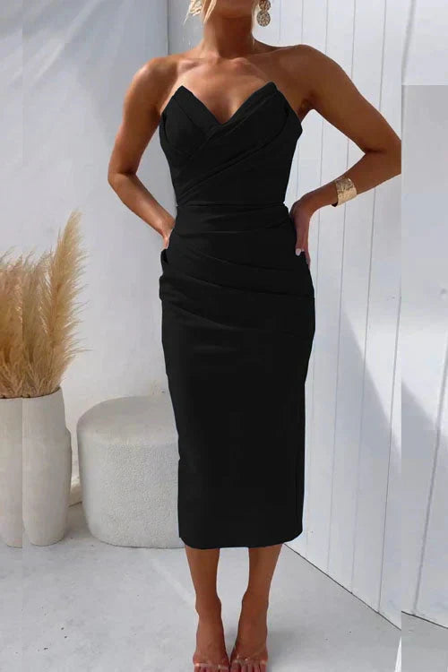 Women's elegant party dress with a flattering silhouette. Perfect for evening & special events.