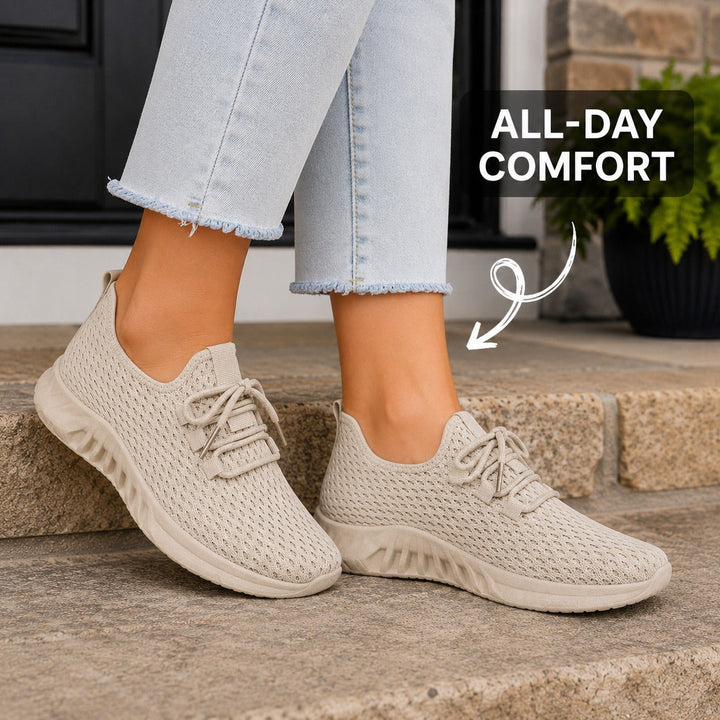 Daily wear women's lace-up flats, combining style with everyday foot comfort.