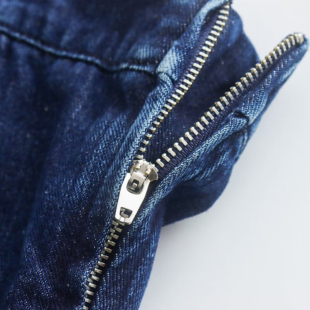 Effortlessly stylish women's strapless denim mini dress. A chic choice for casual outings or parties.