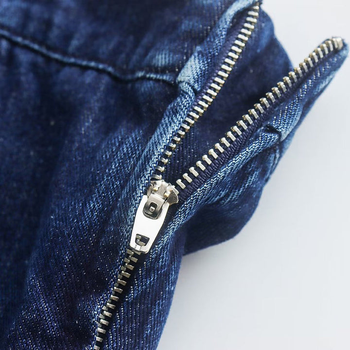 Effortlessly stylish women's strapless denim mini dress. A chic choice for casual outings or parties.