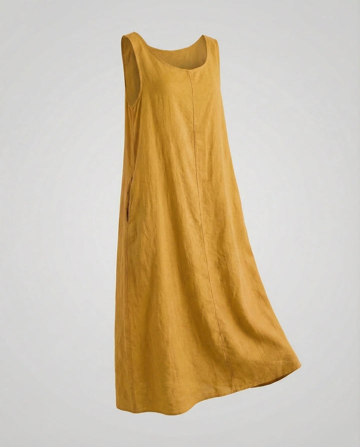 Versatile women's sleeveless maxi dress. A-line silhouette with pockets, great for casual outings.