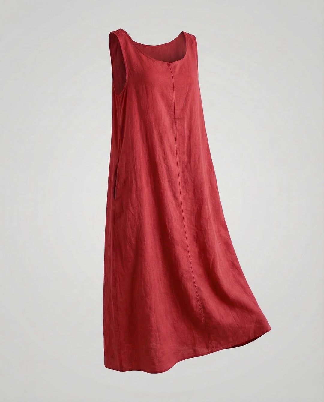 Flowy women's sleeveless A-line maxi dress with pockets, ideal for comfortable summer fashion.