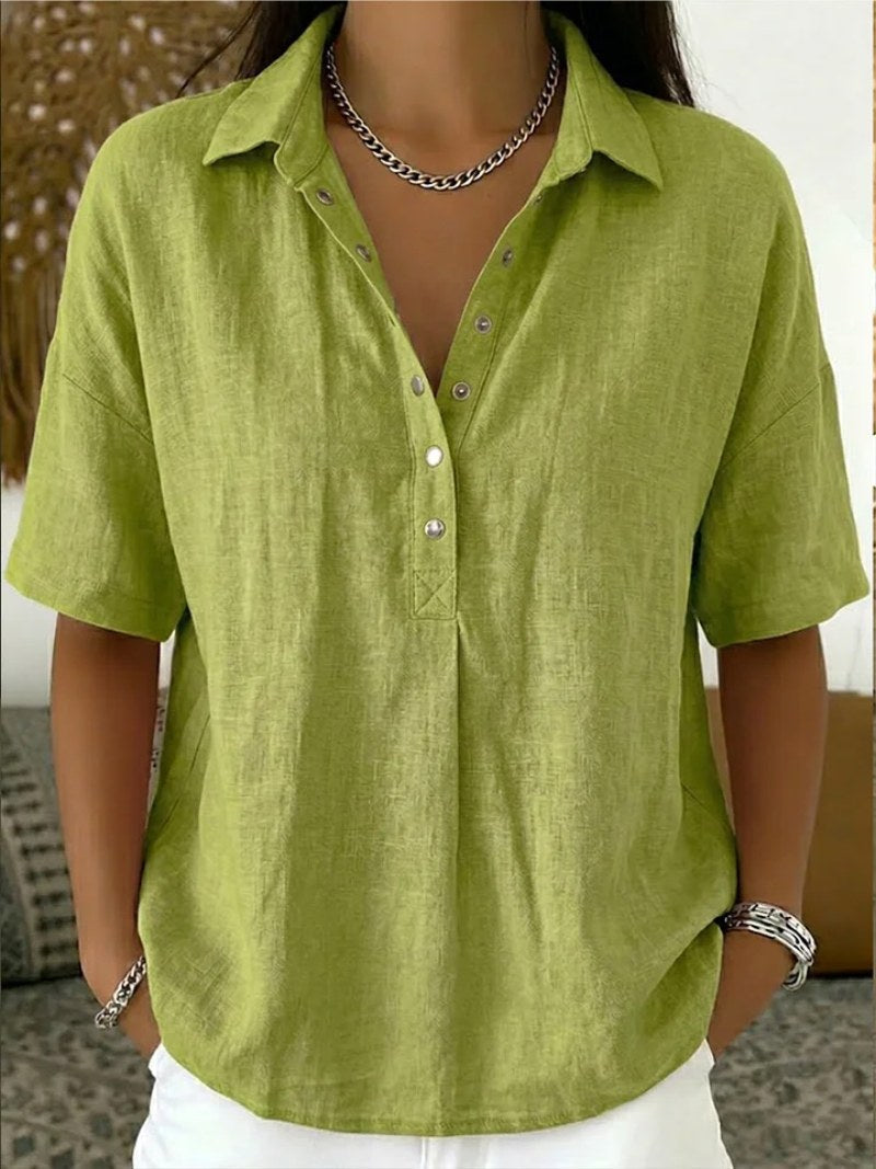 Chic everyday women's relaxed fit button-up shirt. Versatile long-sleeve blouse for any casual occasion.