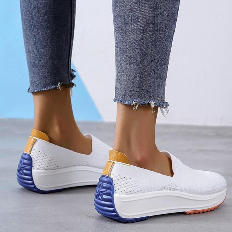Orthopedic slip-on bunion shoes for women, offering foot pain relief & casual comfort.