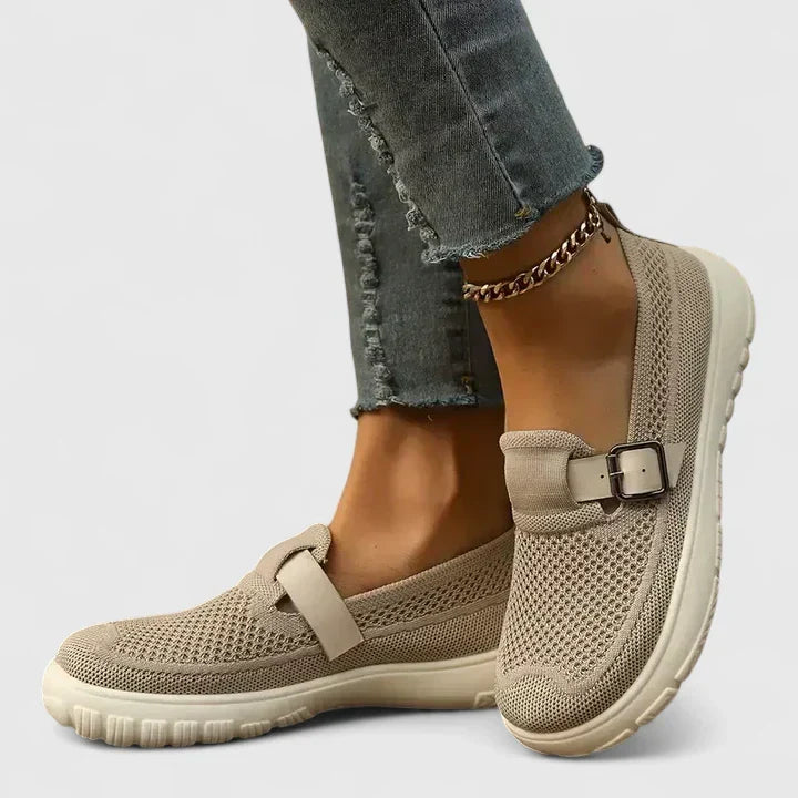 Stylish women's casual loafers, ideal for everyday wear. Comfortable slip-on design with arch support for active women.
