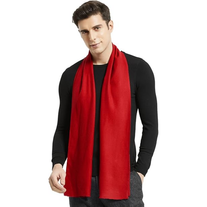 Stylish men's cashmere scarf, perfect for cold weather and sophisticated outfits.