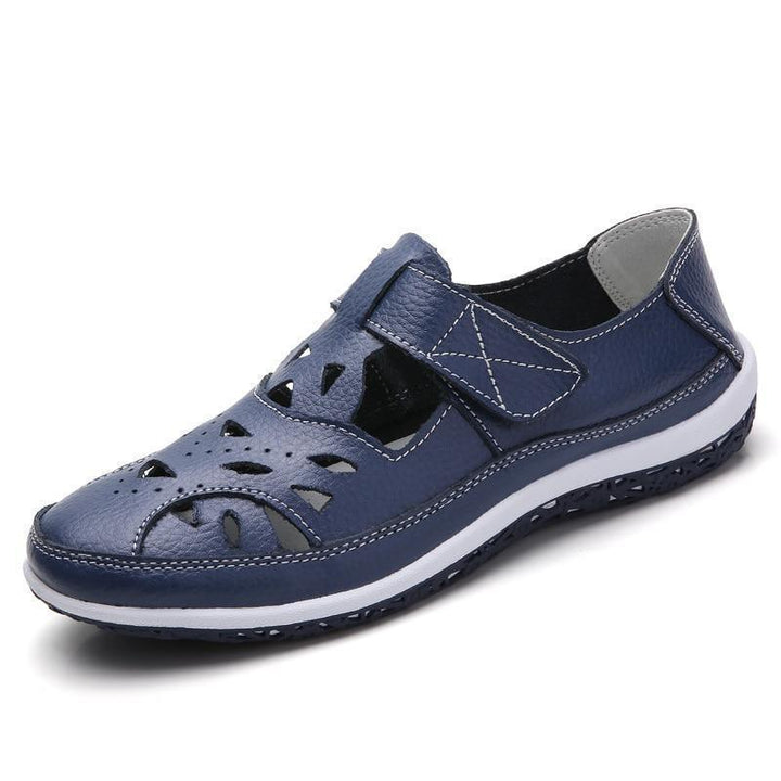 Breathable orthopedic closed-toe women's sandals, for foot pain & arch support.