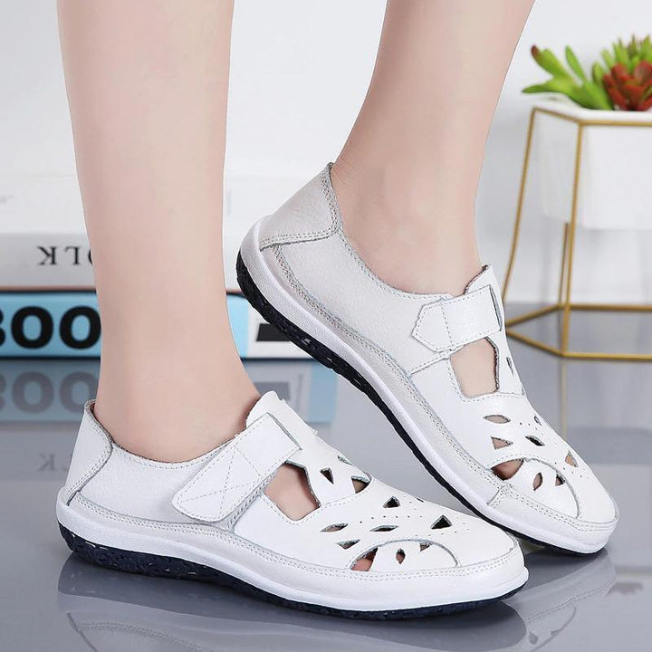 Women's closed-toe comfort sandals, ideal for plantar fasciitis and daily wear.