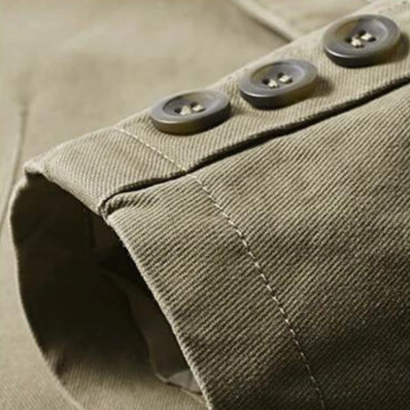 Men's smart casual blazer in a sophisticated shade, a modern lightweight jacket for versatile styling.