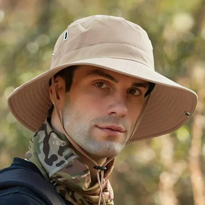 Foldable sun hat, unisex, for hiking & fishing. Breathable, UV protected, adjustable for comfort.