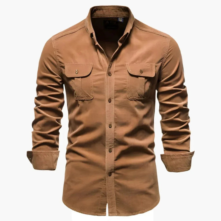 Casual men's long sleeve fishing shirt. Relaxed fit, button-down with pockets, perfect for outdoor activities.