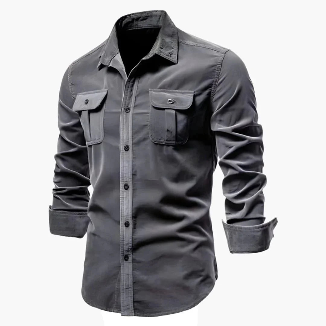 Men's long sleeve workwear shirt, relaxed fit. Button-down, chest pockets for utility and everyday comfort.