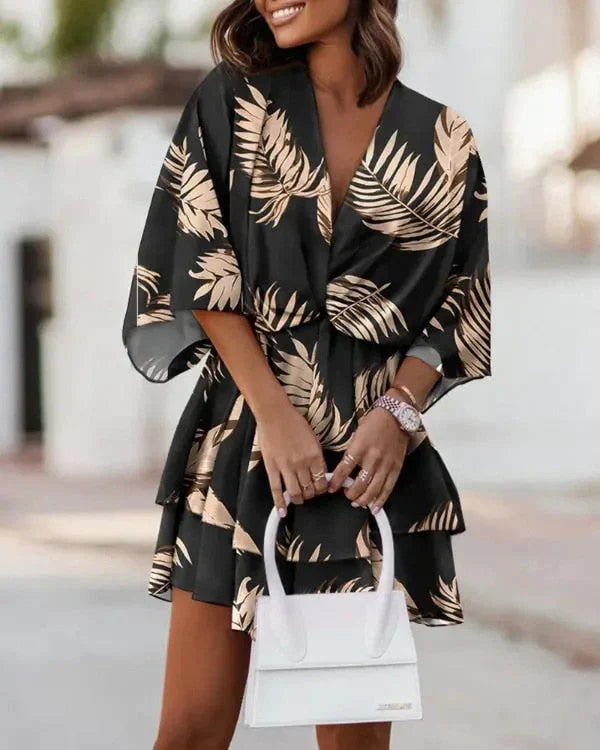 Versatile women's mini dress, combining elegant design with comfortable wear for party or casual.