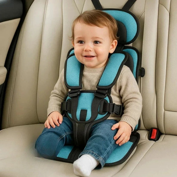 Children's portable foldable car safety seat with 5-point harness for easy travel.