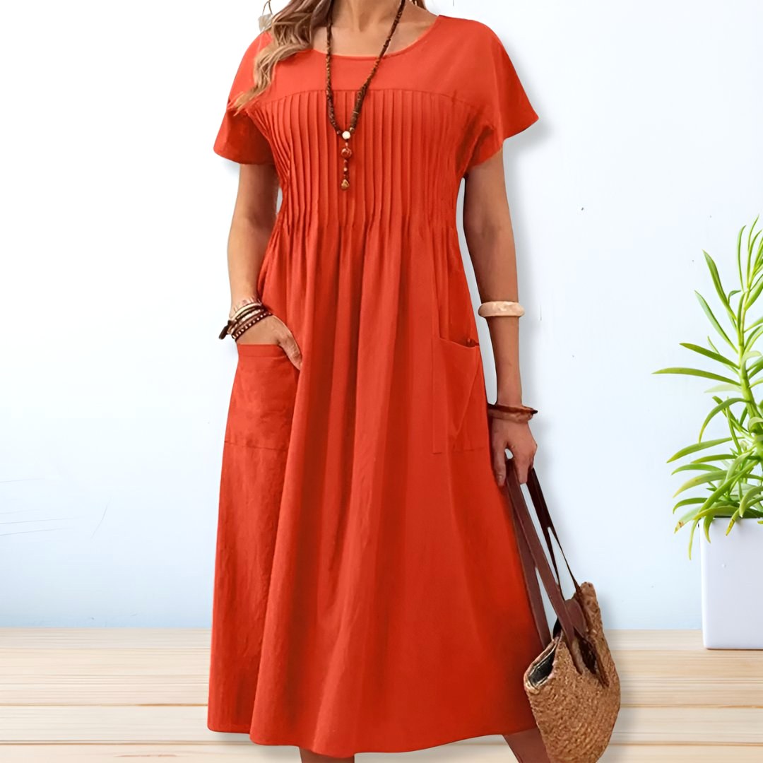 Comfortable women's relaxed fit day dress, ideal for casual summer wear & versatile everyday style.