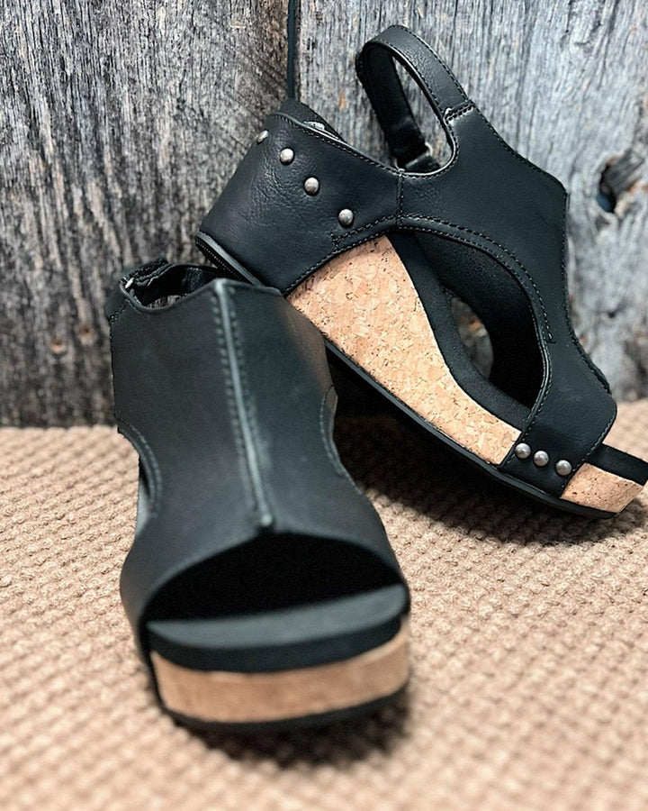 Women's summer chunky wedge sandals, featuring a comfortable platform and timeless open toe design.