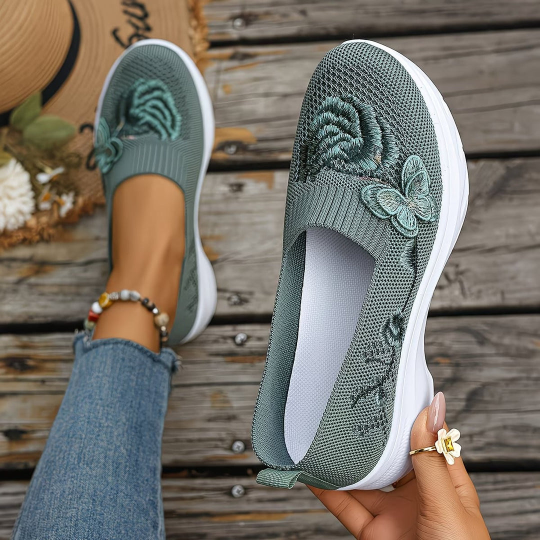 Women's floral orthopedic slip-on shoes, comfortable with arch support for daily wear.