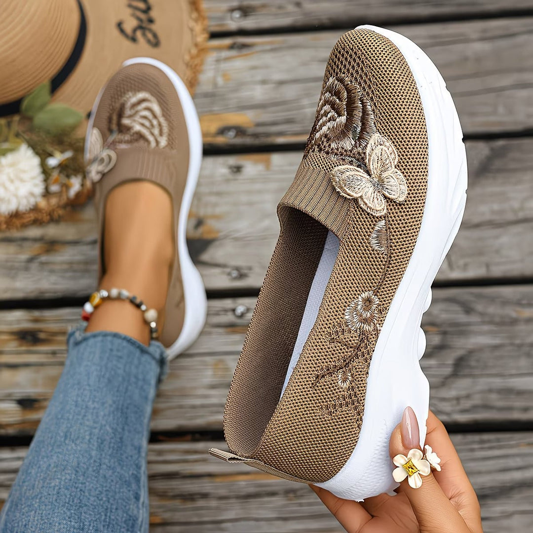 Easy wear women's floral slip-on shoes, orthopedic arch support for cushioned comfort.
