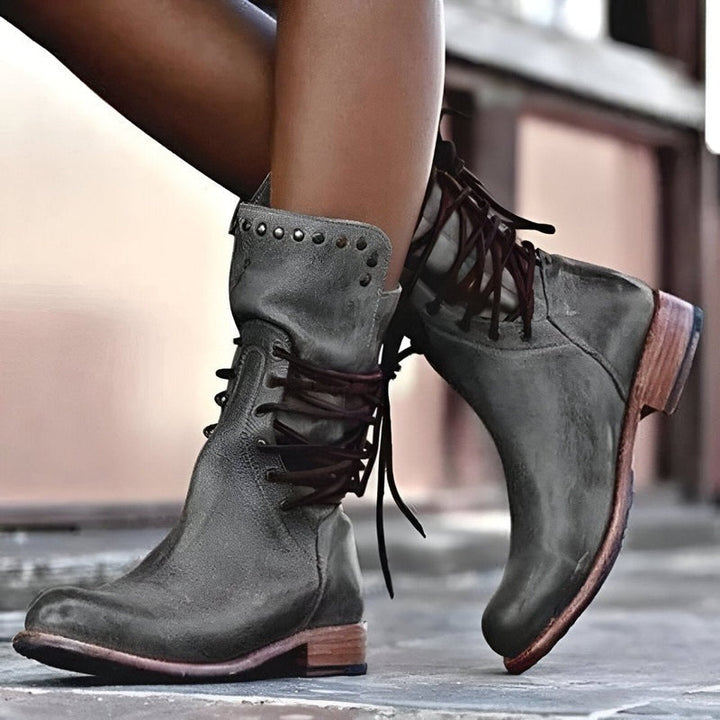Comfortable grey women's lace-up boots for daily wear. Vintage ankle style, versatile for casual & elegant fall outfits.