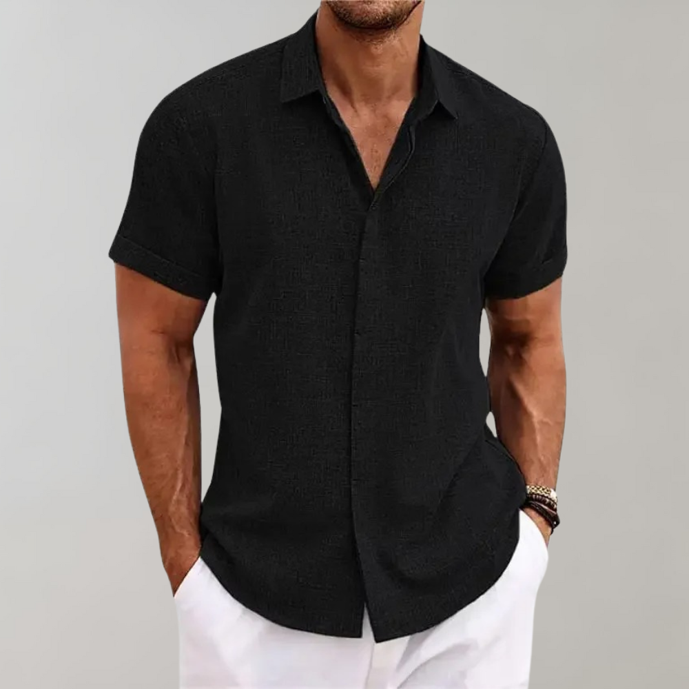 Stylish men's polo shirt, versatile casual top for men's fashion, ideal for everyday outfits.
