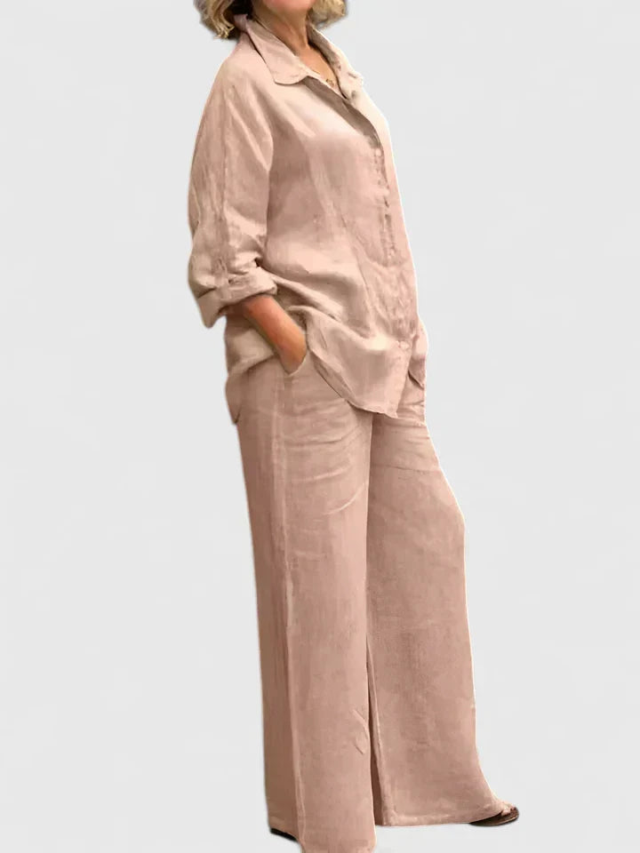 Elegant casual women's two-piece set: a chic button-down shirt & stylish wide-leg pants for effortless appeal.
