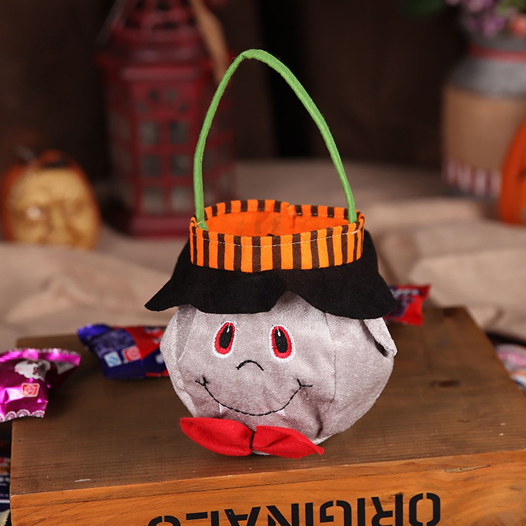 Spooky vampire kids' Halloween treat bag for trick-or-treating. Perfect cosplay accessory & candy holder.