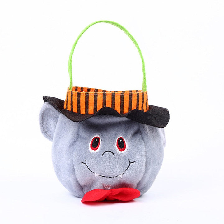 Versatile kids' Halloween candy bag. Features various spooky designs like pumpkin & witch for trick-or-treating.