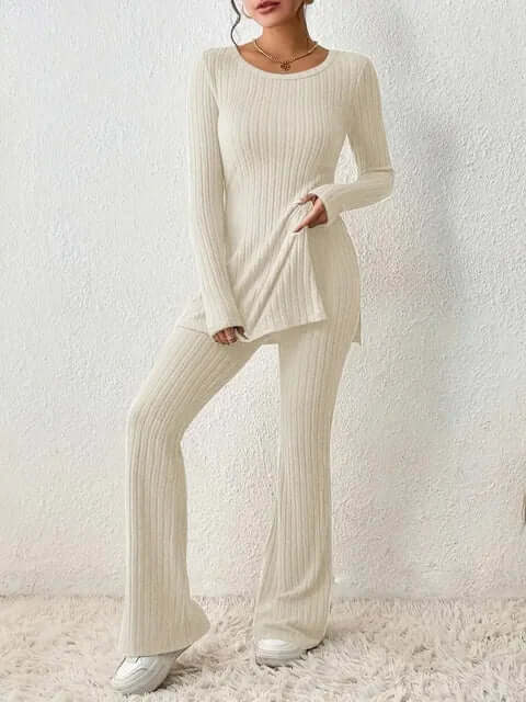 Comfortable women's loungewear co-ord set featuring a long sleeve top & flowy flared trousers.