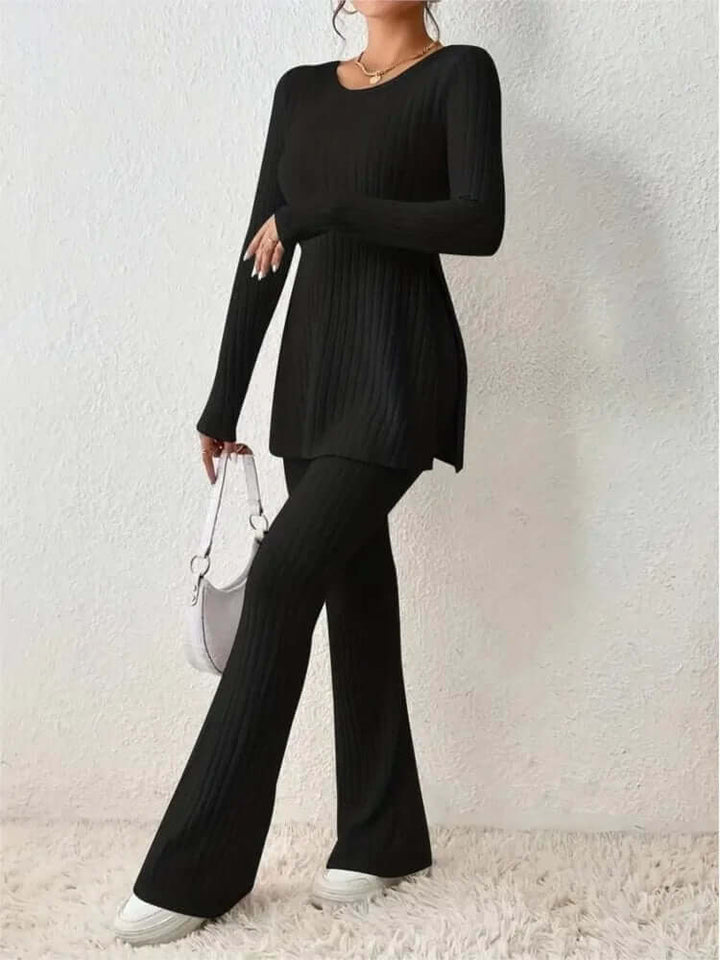 Comfortable & stylish women's co-ord set, featuring a long sleeve top and fashionable flared trousers.