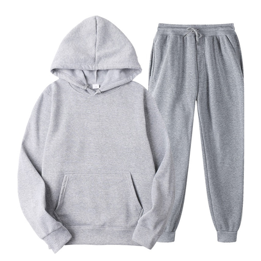 Soft women's activewear jogging set, perfect for casual outings or relaxation.